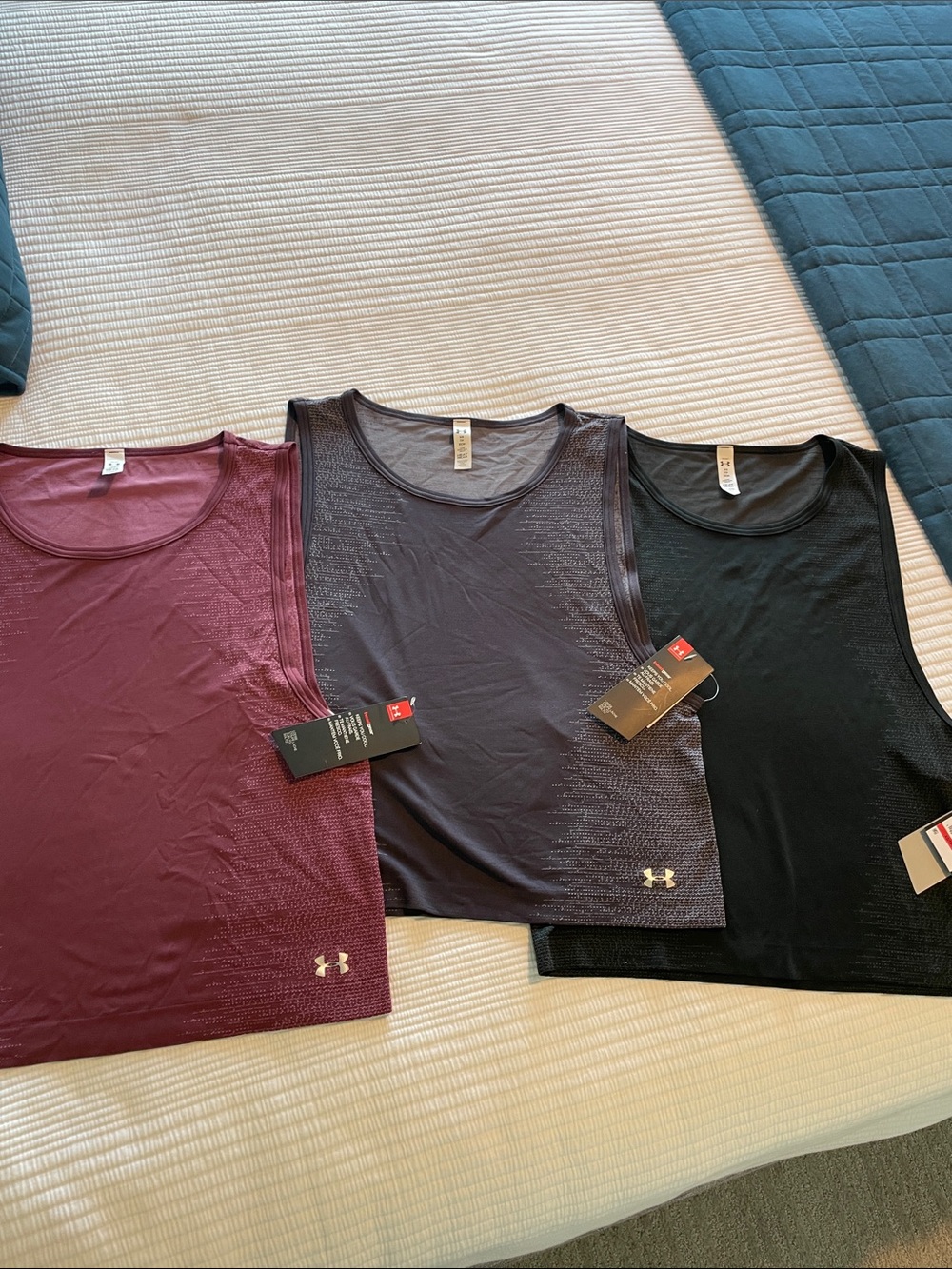 3 Pk Under Armour Heat Gear Women's Sleeveless Tanks Black & Dark Purple & Berry